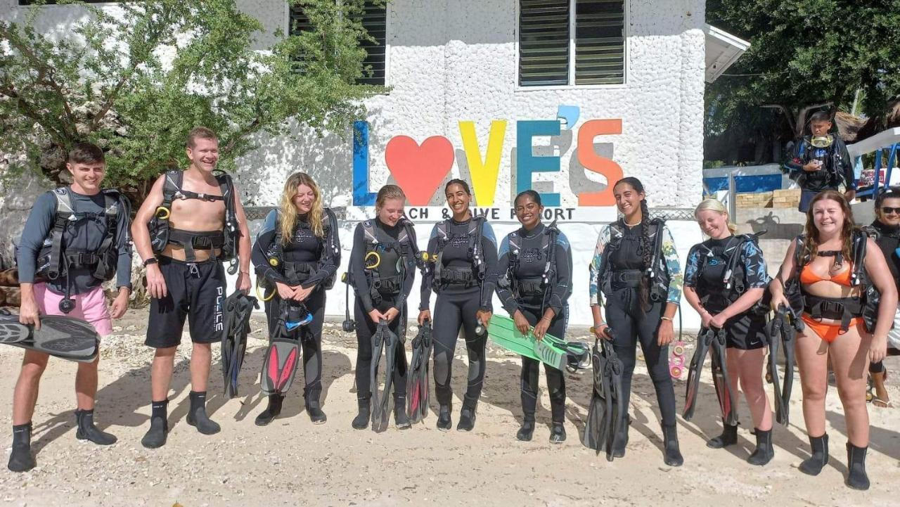 Love'S Beach & Dive Resort โมอัลโบอัล ภายนอก รูปภาพ